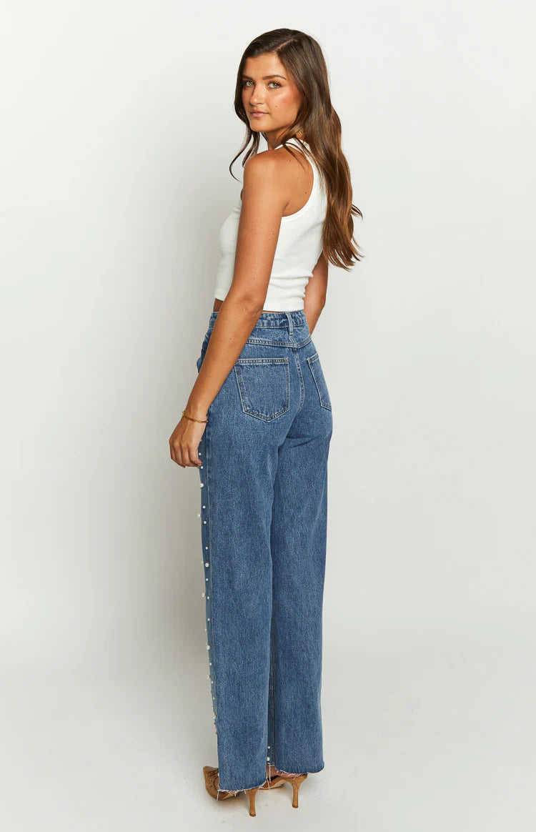 f217037126a8d588b1129fa5b6209936