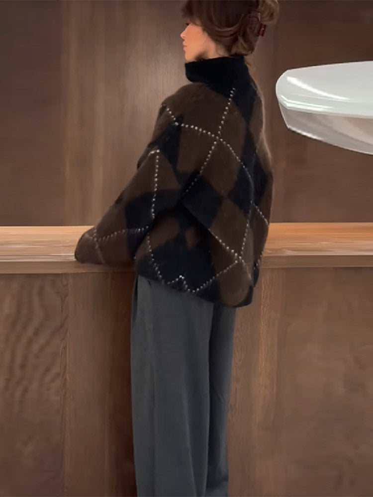 Simple Luxury: Oversized Argyle Knit Sweater