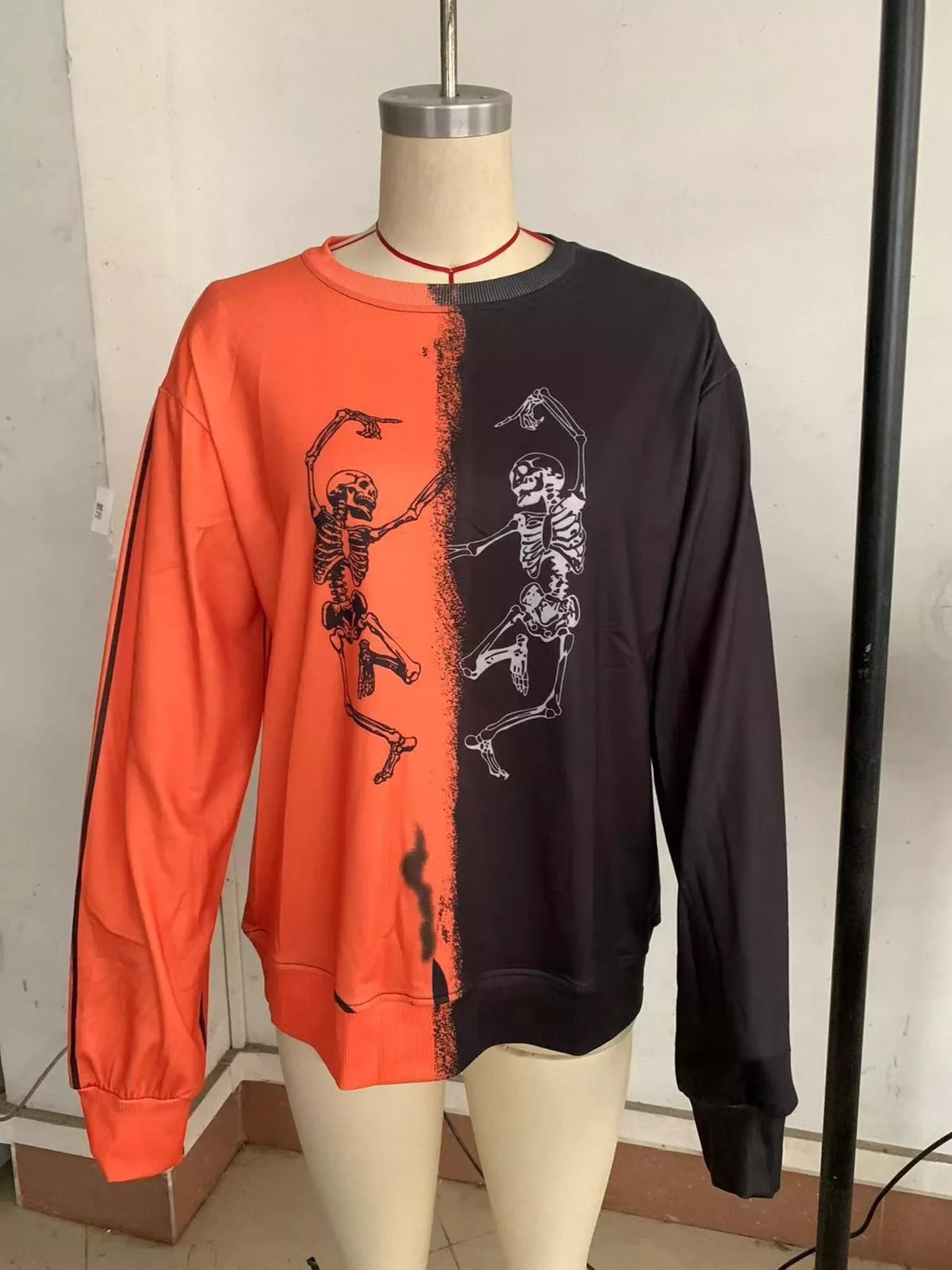 Halloween Skeleton Print Color Block Sweatshirt – Mayce Halloween Edit