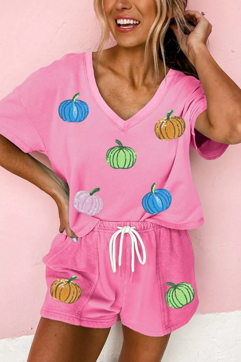 Sequin Halloween Pumpkin Pattern V Neck Tee and Drawstring Bottoms Casual Set – Mayce Halloween Edit