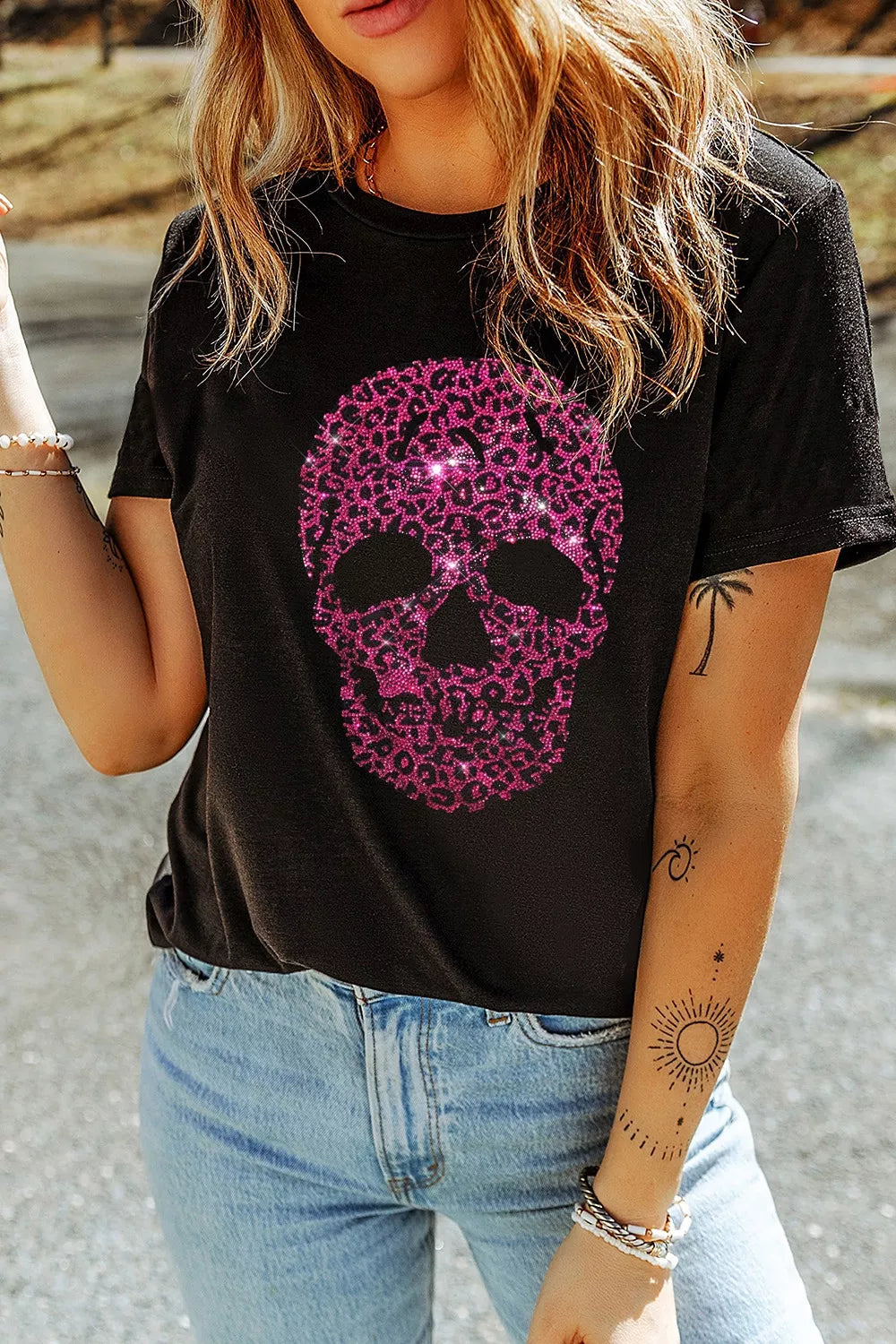 Rhinestone Skull Graphic Crew Neck T-Shirt – Mayce Halloween Edit